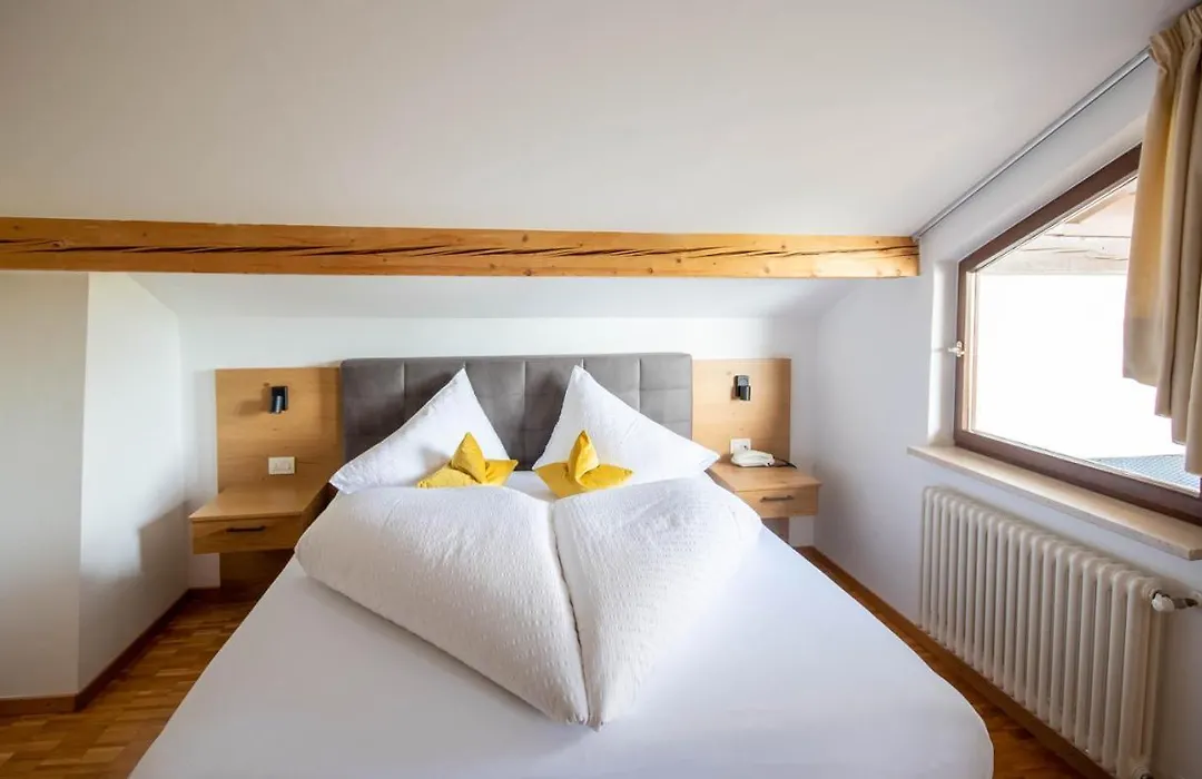 Hotel Tiroler Kreuz-1